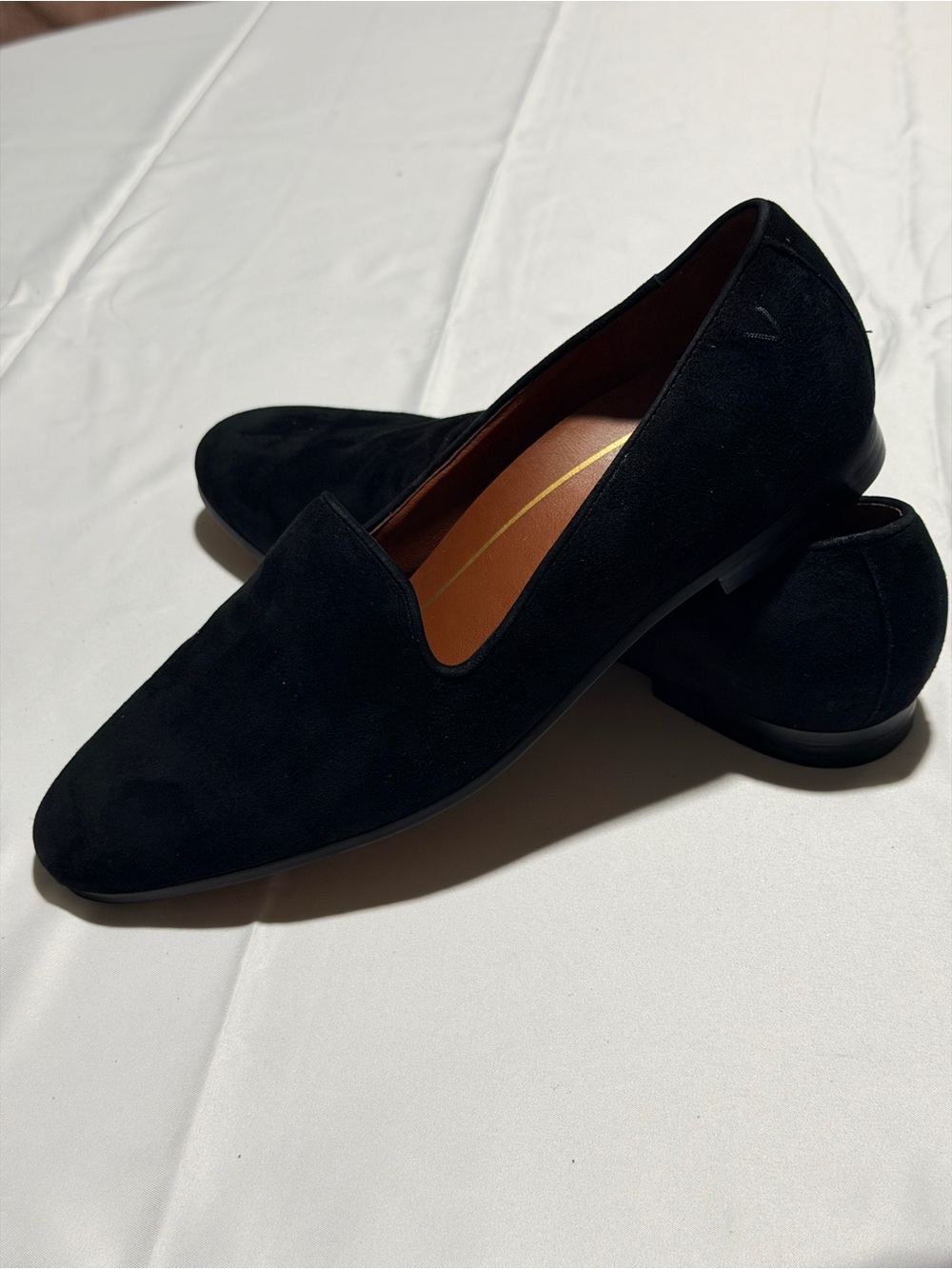 Vionic Willa Black Suede Women's Slip-On Loafers — Minimalist Comfort